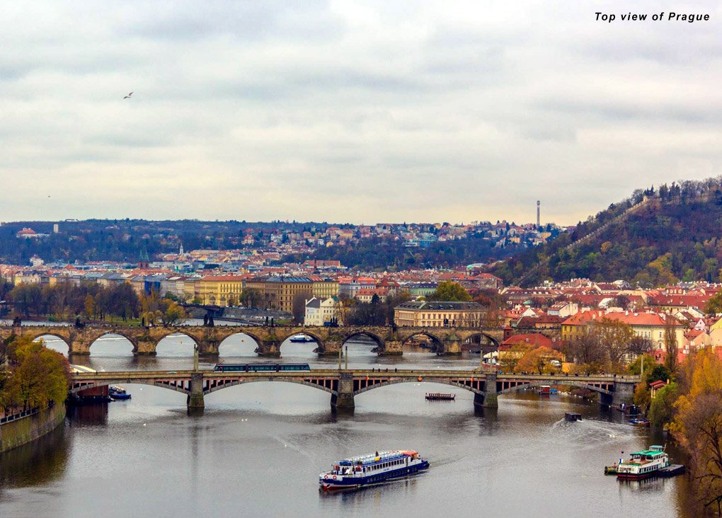 Top-view-of-Prague